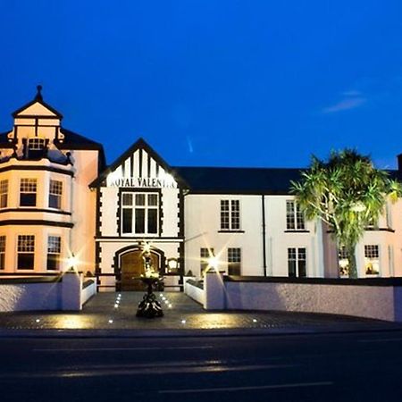 Curlew Apartment Knights Town ภายนอก รูปภาพ